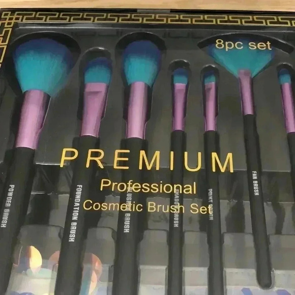 🆕Professional Cosmetic 8PC Brush Set🆕 - Picture 2 of 3